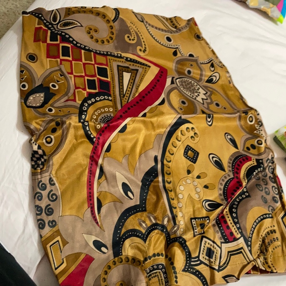 Stretch Rayon French Skirt .